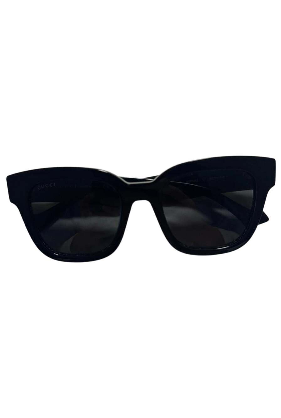 Round frame sunglasses in black